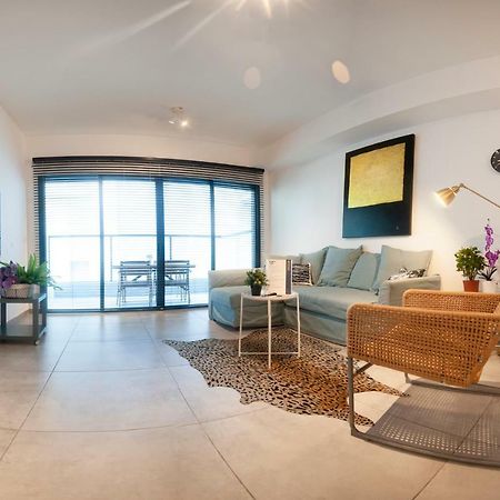 Luxury 2 Bedrooms Apartments Rothschild + Balcony Тел Авив Екстериор снимка